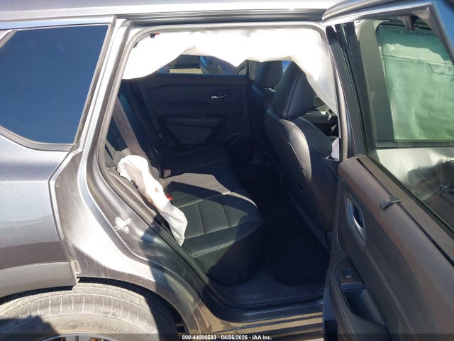 Продажа на аукционе авто 2023 Nissan Rogue Sv Fwd, vin: 5N1BT3BA1PC798469, номер лота: 44090583