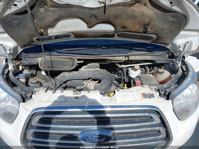 1FTBW2CM4HKB43230 Ford Transit-350