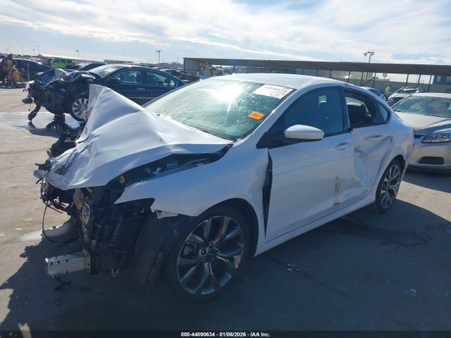 Aukcja sprzedaży 2016 Chrysler 200 S, vin: 1C3CCCBG3GN138021, numer aukcji: 44090634