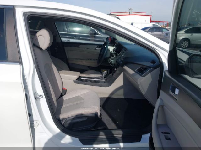 2015 HYUNDAI SONATA 5NPE24AF9FH221165 Photo 4