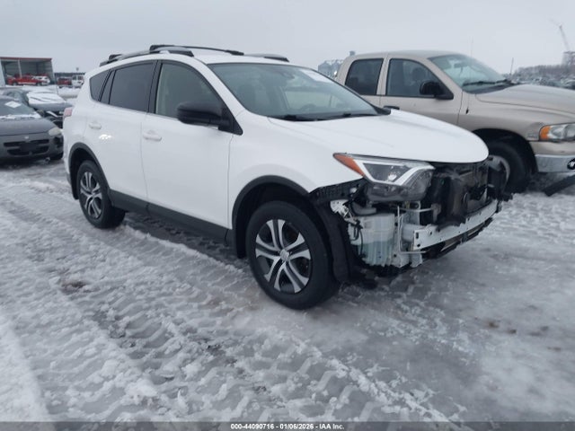Toyota RAV4 LE 2017 JTMBFREV5HJ161109 zdjęcie główne