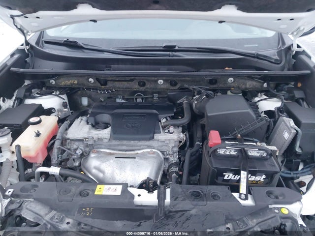 Toyota RAV4 LE 2017 JTMBFREV5HJ161109 Image 10