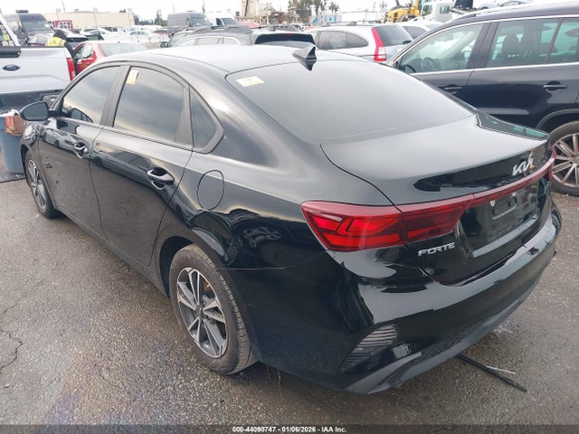 KIA Forte Lxs 2024 3KPF24AD4RE784118 Image 3