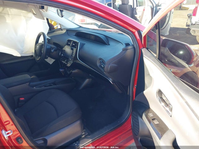 JTDKAMFU5M3148849 Toyota Prius Le