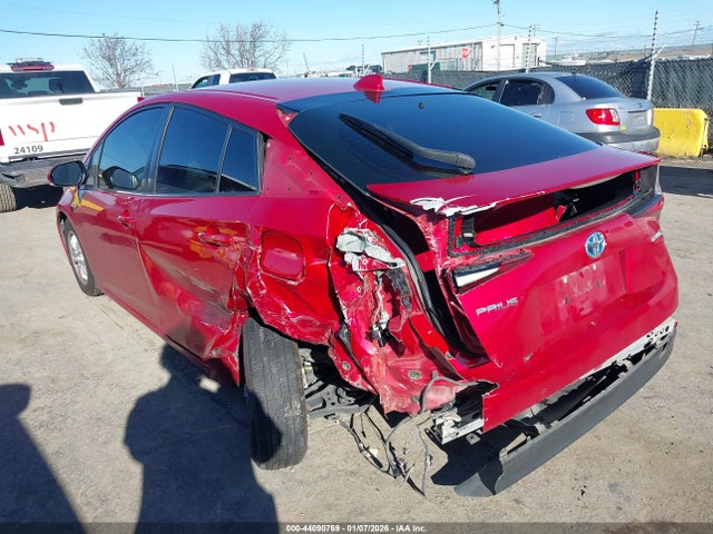 JTDKAMFU5M3148849 Toyota Prius Le
