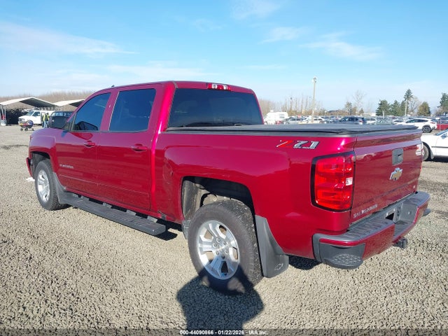 3GCUKREC1JG571397 Chevrolet Silverado 1500 2lt