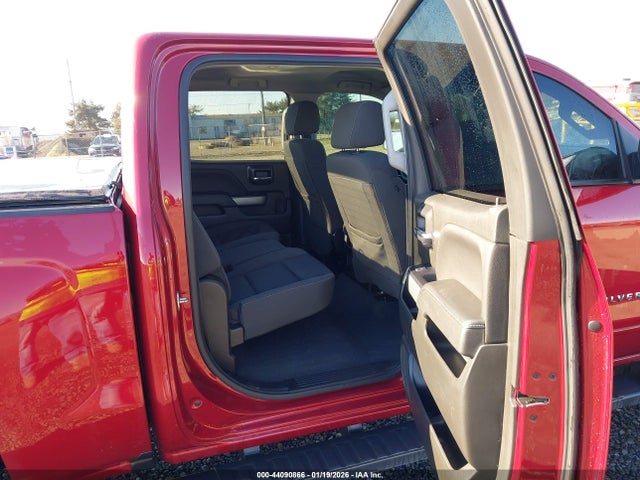 3GCUKREC1JG571397 Chevrolet Silverado 1500 2lt