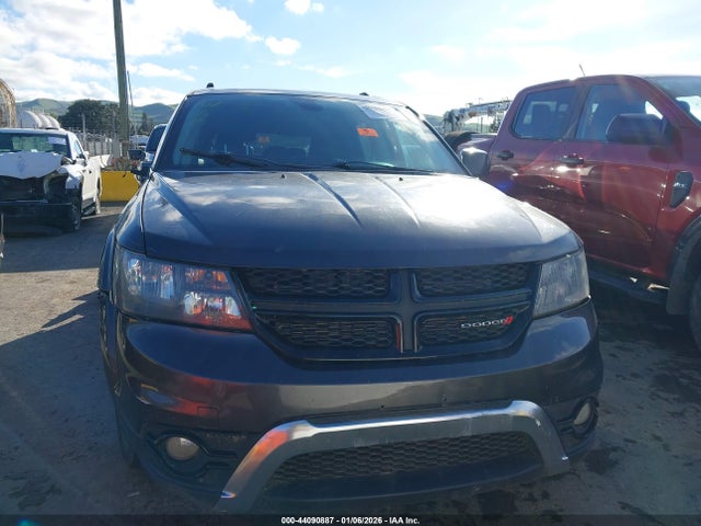 3C4PDDGG4JT430633 Dodge Journey Crossroad Awd