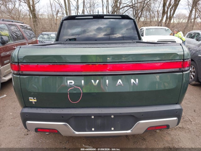 Rivian R1t Adventure Quad Motor Large Pack 2023 7FCTGAAA0PN024036 Image 17