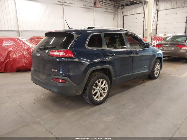 1C4PJLCBXFW721281 Jeep Cherokee Latitude
