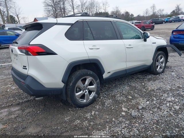 2021 TOYOTA RAV4 HYBRID 4T3B6RFV2MU018662 Photo 3