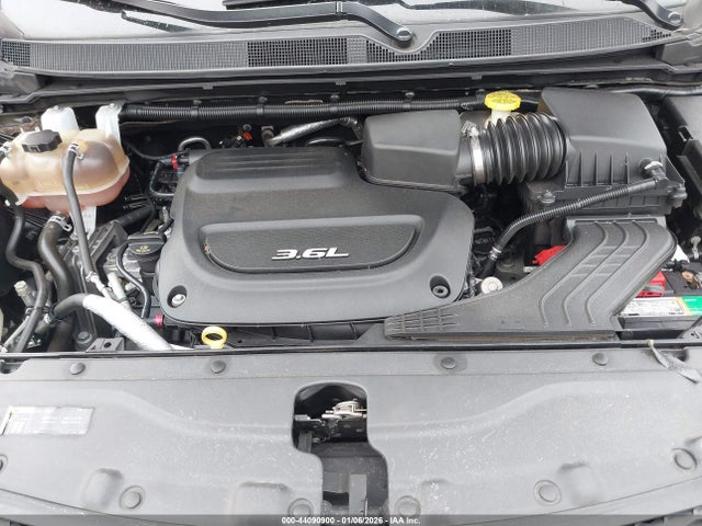 2C4RC1BG5JR252249 Chrysler Pacifica Touring L