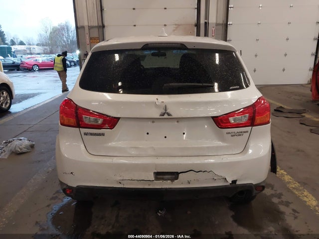 JA4AR3AU7HZ043197 Mitsubishi Outlander Sport 2.0 Le