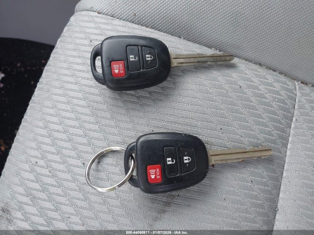 5TDBKRFH1FS205272 Toyota Highlander Le V6