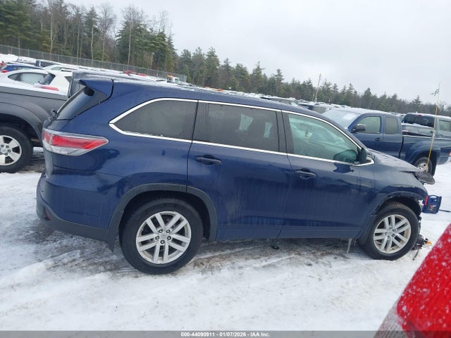 5TDBKRFH1FS205272 Toyota Highlander Le V6