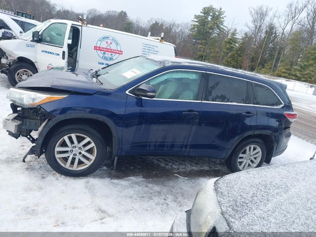 5TDBKRFH1FS205272 Toyota Highlander Le V6