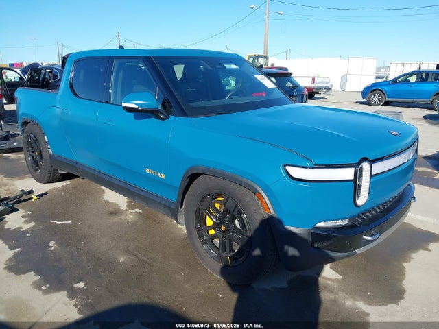 Продажа на аукционе авто 2022 Rivian R1t Adventure, vin: 7FCTGAAA4NN010721, номер лота: 44090973