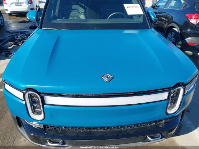 Продажа на аукционе авто 2022 Rivian R1t Adventure, vin: 7FCTGAAA4NN010721, номер лота: 44090973