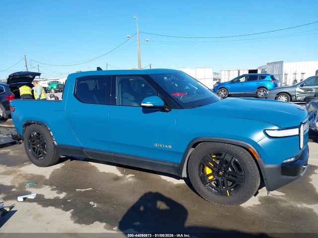 Продажа на аукционе авто 2022 Rivian R1t Adventure, vin: 7FCTGAAA4NN010721, номер лота: 44090973