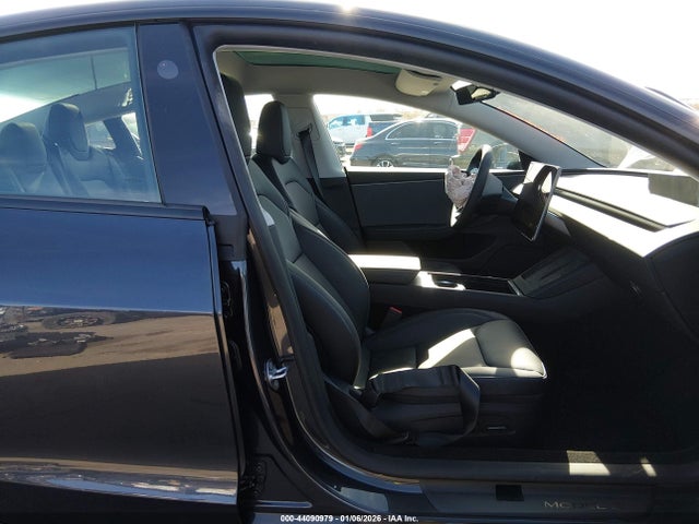 2026 TESLA MODEL 3 5YJ3E1EA1TF142711 Photo 4