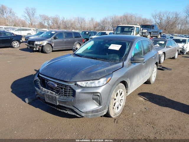 Ford Escape Active 2023 1FMCU0GN9PUA88967 Image 2