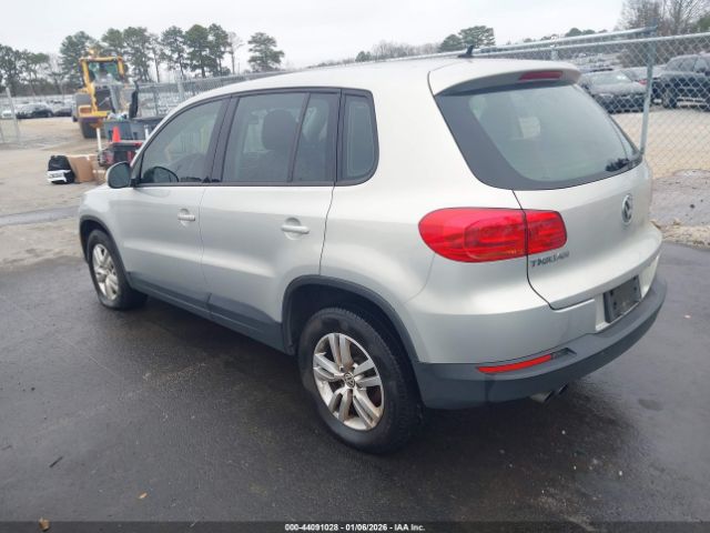 2013 VOLKSWAGEN TIGUAN WVGAV3AX3DW592415 Photo 2