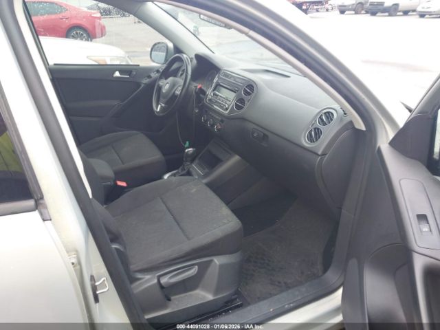 2013 VOLKSWAGEN TIGUAN WVGAV3AX3DW592415 Photo 4