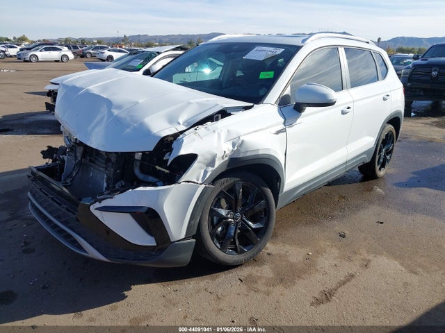 2023 VOLKSWAGEN TAOS 3VVEX7B25PM332159 Photo 1