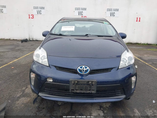 Toyota Prius Two 2015 JTDKN3DUXF0474474 Image 12