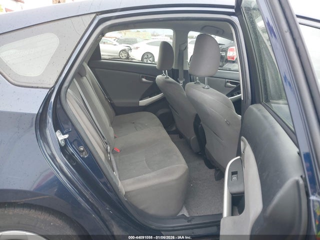 Toyota Prius Two 2015 JTDKN3DUXF0474474 Image 8