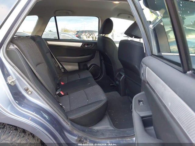 Subaru Outback 2.5i Premium 2017 4S4BSACCXH3375737 Image 8