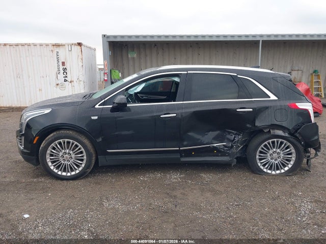 1GYKNBRS1HZ152753 Cadillac XT5 LUXURY