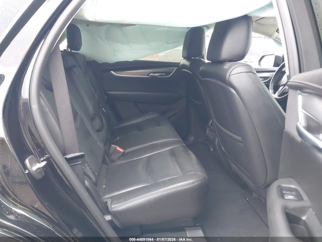 2017 CADILLAC XT5 1GYKNBRS1HZ152753 Photo 7