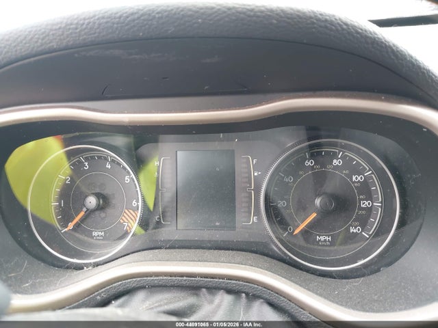 Aukcja sprzedaży 2015 Jeep Cherokee Latitude, vin: 1C4PJLCB8FW560364, numer aukcji: 44091065