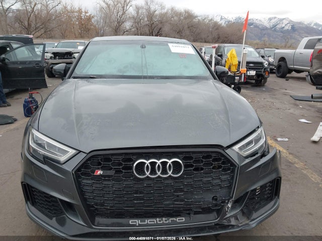 2018 Audi Rs 3 2.5t მანქანა იყიდება აუქციონზე, vin: WUABWGFF1J1902828, აუქციონის ნომერი: 44091071
