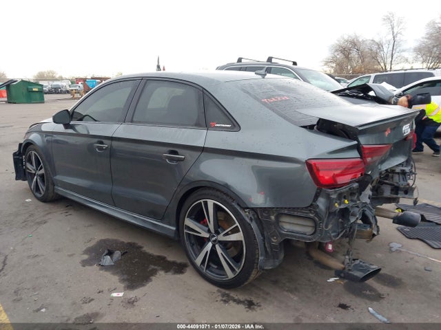 2018 AUDI RS 3 WUABWGFF1J1902828 Photo 2