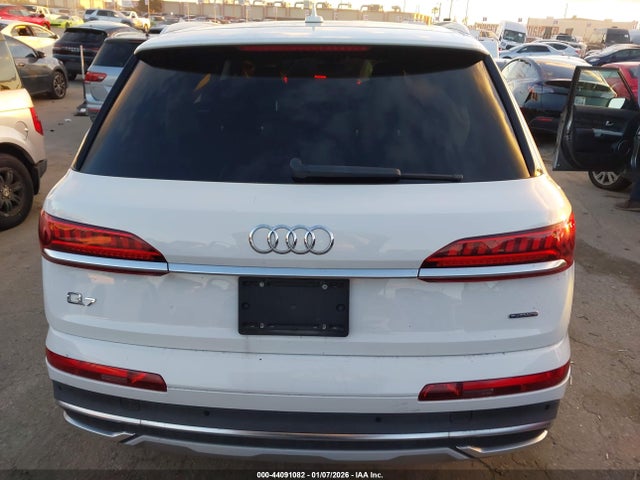 2021 Audi Q7 Premium Plus 55 Tfsi Quattro Tiptronic მანქანა იყიდება აუქციონზე, vin: WA1LXAF75MD013063, აუქციონის ნომერი: 44091082