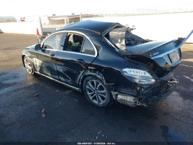 2016 MERCEDES-BENZ C 300 55SWF4JB1GU121999 Photo 2