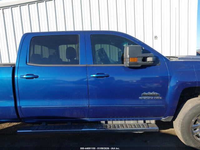1GC4KZCYXHF209160 Chevrolet Silverado 3500hd Lt