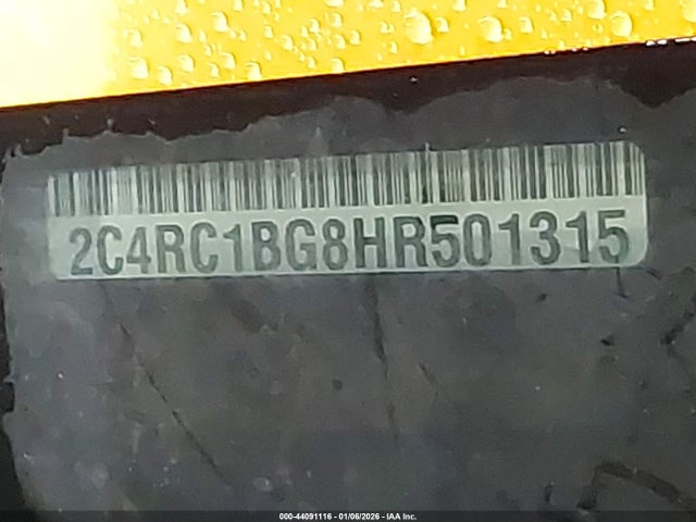 2C4RC1BG8HR501315 Chrysler Pacifica Touring-l