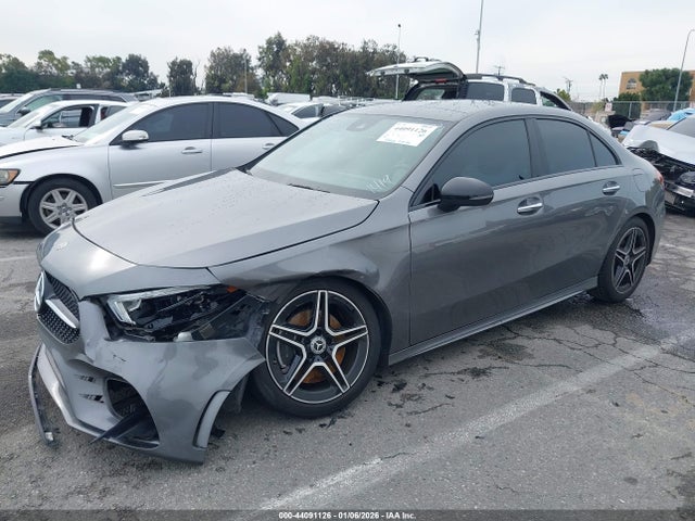 W1K3G4EB3LW047573 Mercedes-Benz A 220