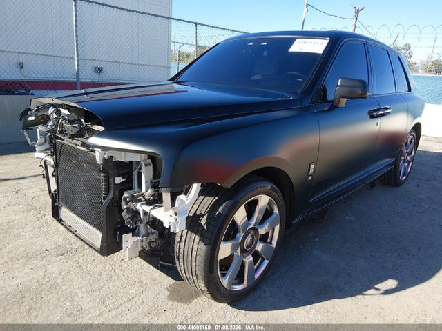 Rolls-Royce Cullinan 2021 SLATV4C0XMU207325 Image 2