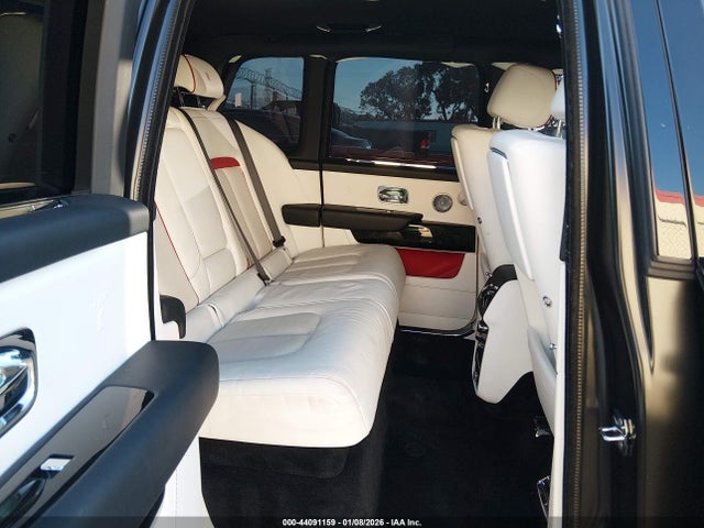 Rolls-Royce Cullinan 2021 SLATV4C0XMU207325 Image 8