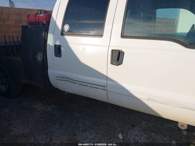 Продаж на аукціоні авто 2002 Ford F-350 Lariat/xl/xlt, vin: 1FTSW31S42ED59298, номер лоту: 44091174