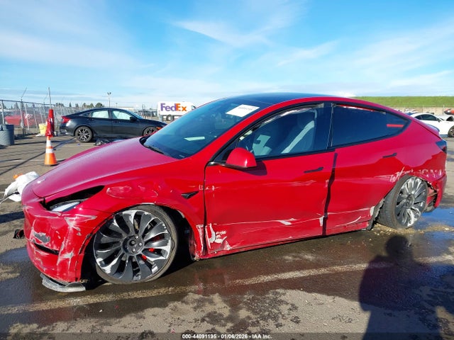 2023 TESLA MODEL Y 7SAYGDEF0PF791888 Photo 5