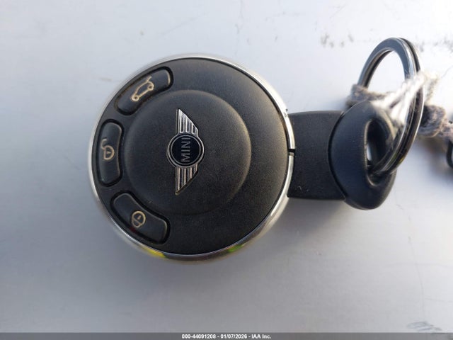 2011 MINI COOPER S CLUBMAN WMWZG3C5XBTY37221 Photo 10