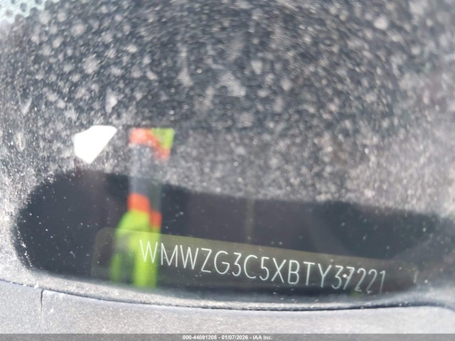 2011 MINI COOPER S CLUBMAN WMWZG3C5XBTY37221 Photo 8