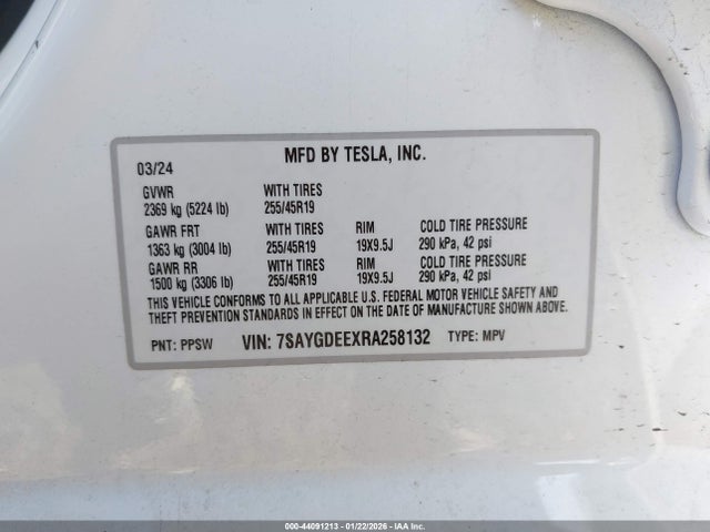 2024 TESLA MODEL Y 7SAYGDEEXRA258132 Photo 8