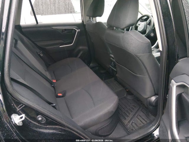 2T3MWRFV7KW034538 Toyota Rav4 Hybrid Le