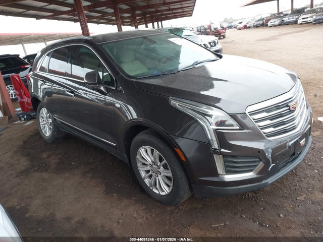 2017 CADILLAC XT5 1GYKNARS5HZ243163 Photo 0